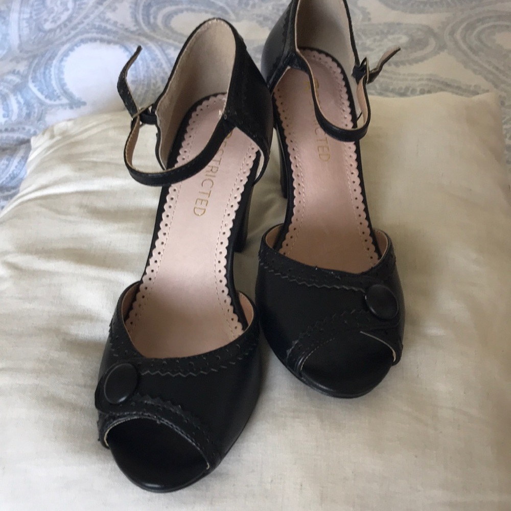 Restricted Heels